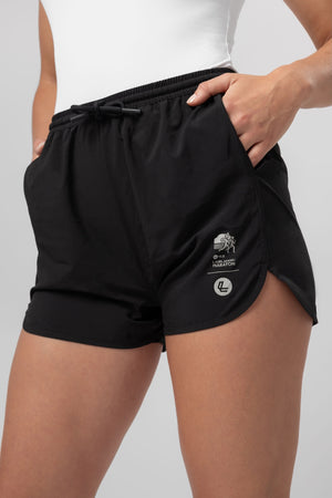 lelosi_szorty_prijateljica_0